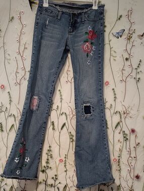 Vintage Y2K Bubblegum USA Rose Painted  Patchwork Flare Jeans Low Rise